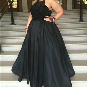 Black Sherri Hill Prom Dress Size 18